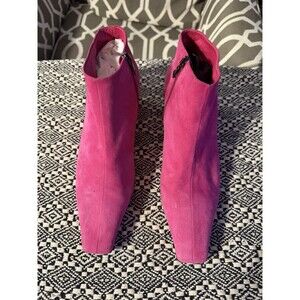 Vintage Women's Prada Pink Suede Kitten Heel Booties Size 38 1/2